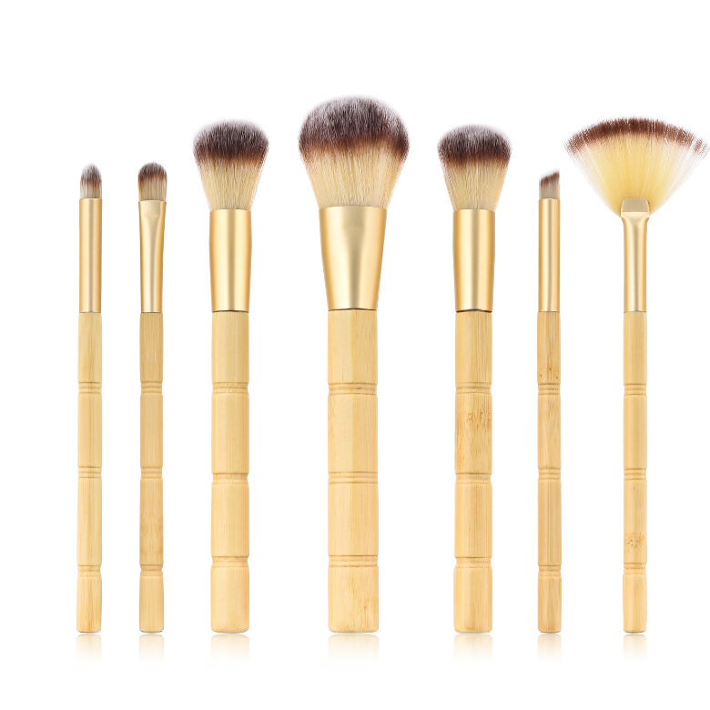 7 makeup brushes 7 makeup brushes